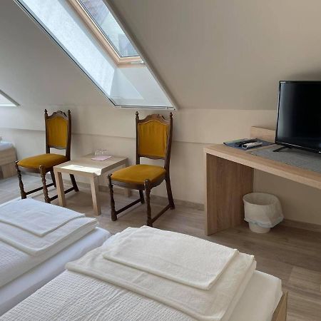 Bed and Breakfast Szolofuert Fogado Кечкемет Экстерьер фото